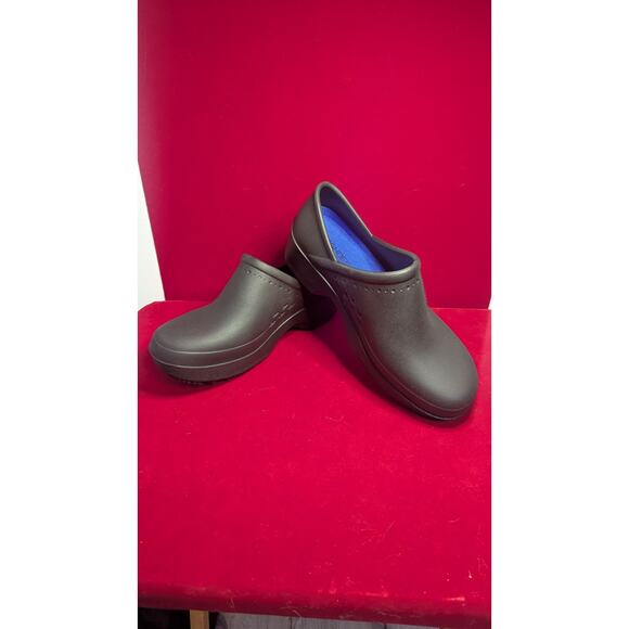 Sz 8 Shoes For Crews Black Clogs Workready Worksafe Slip and Oil Resistant 66709 - Picture 1 of 9